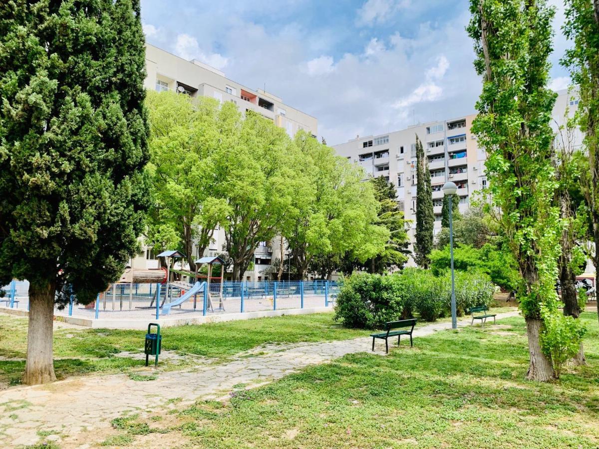 The L Place By Split Right Place Exteriör bild